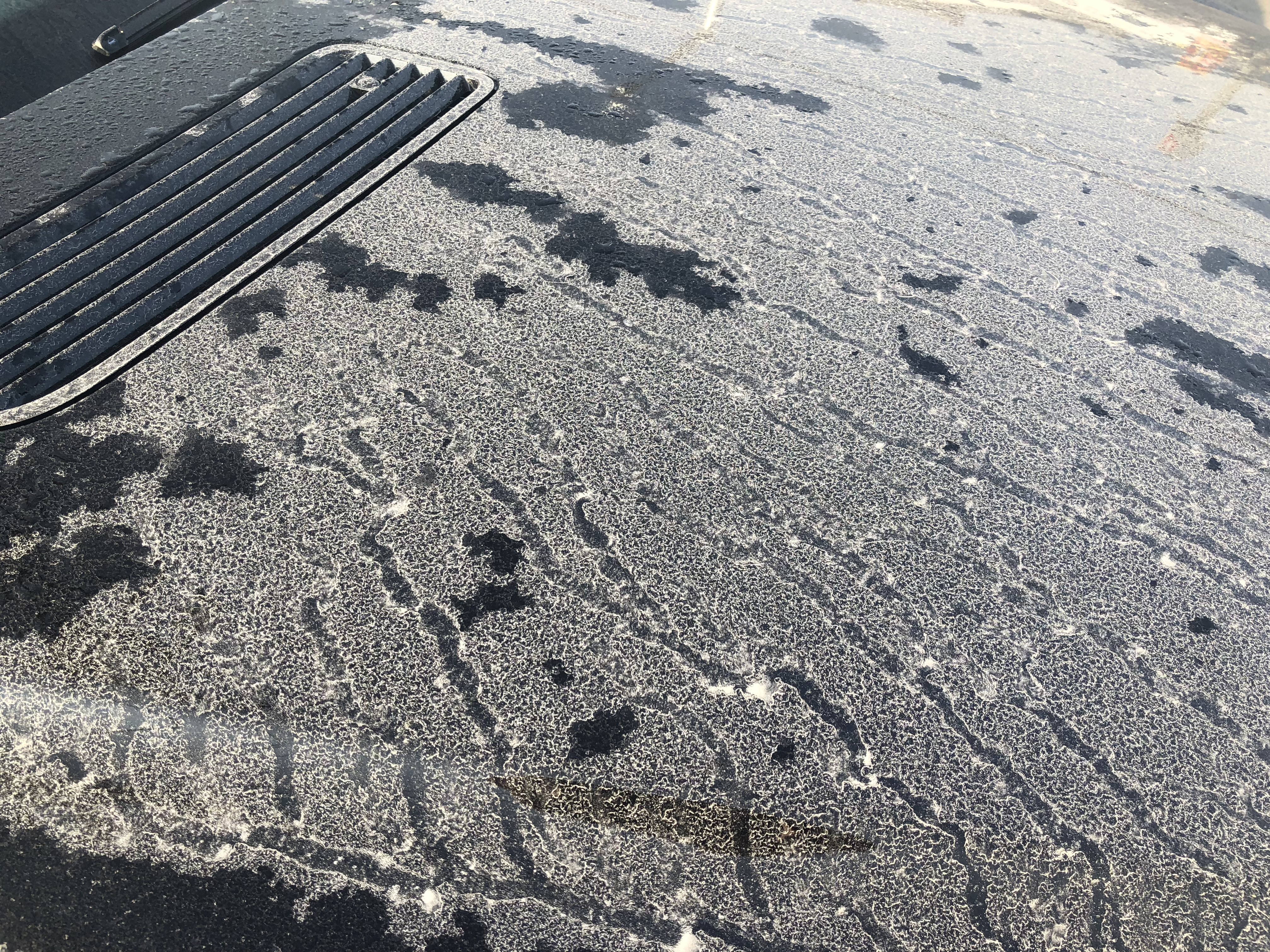 火山灰の降灰による車へのダメージや対策は 宮崎のカーコーティング専門店